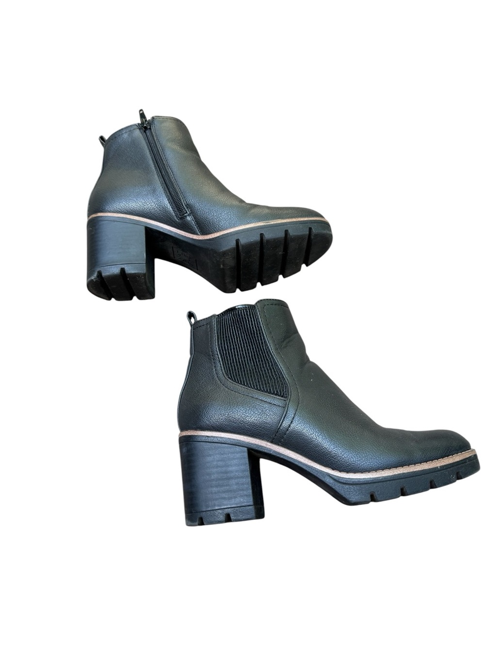 Naturalizer Madalynn Gore  Block Heel Ankle Boots